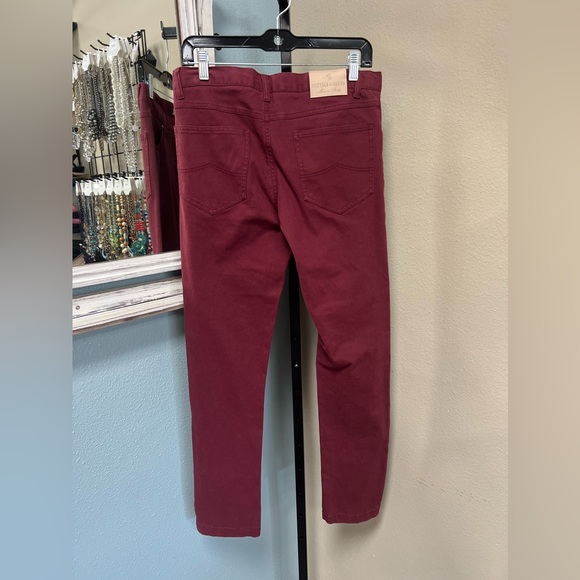 Bottega del Sarto Man in Italy Pants - Picture 2 of 4